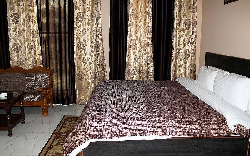 Janak Guest House, New Delhi 5